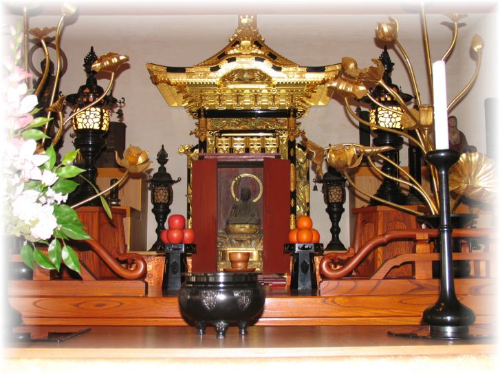 恩林寺の守り本尊 薬師瑠璃光如来安置堂で60年に一度ご開帳